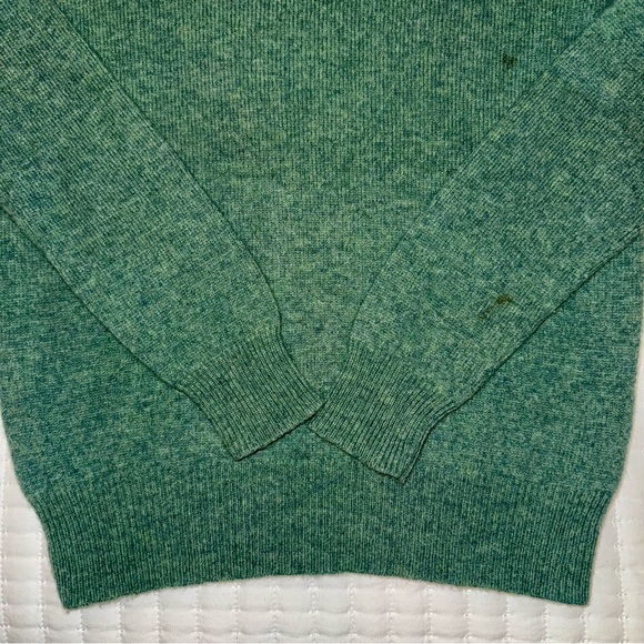 Ralph Lauren Green V-Neck Sweater - Picture 7 of 10